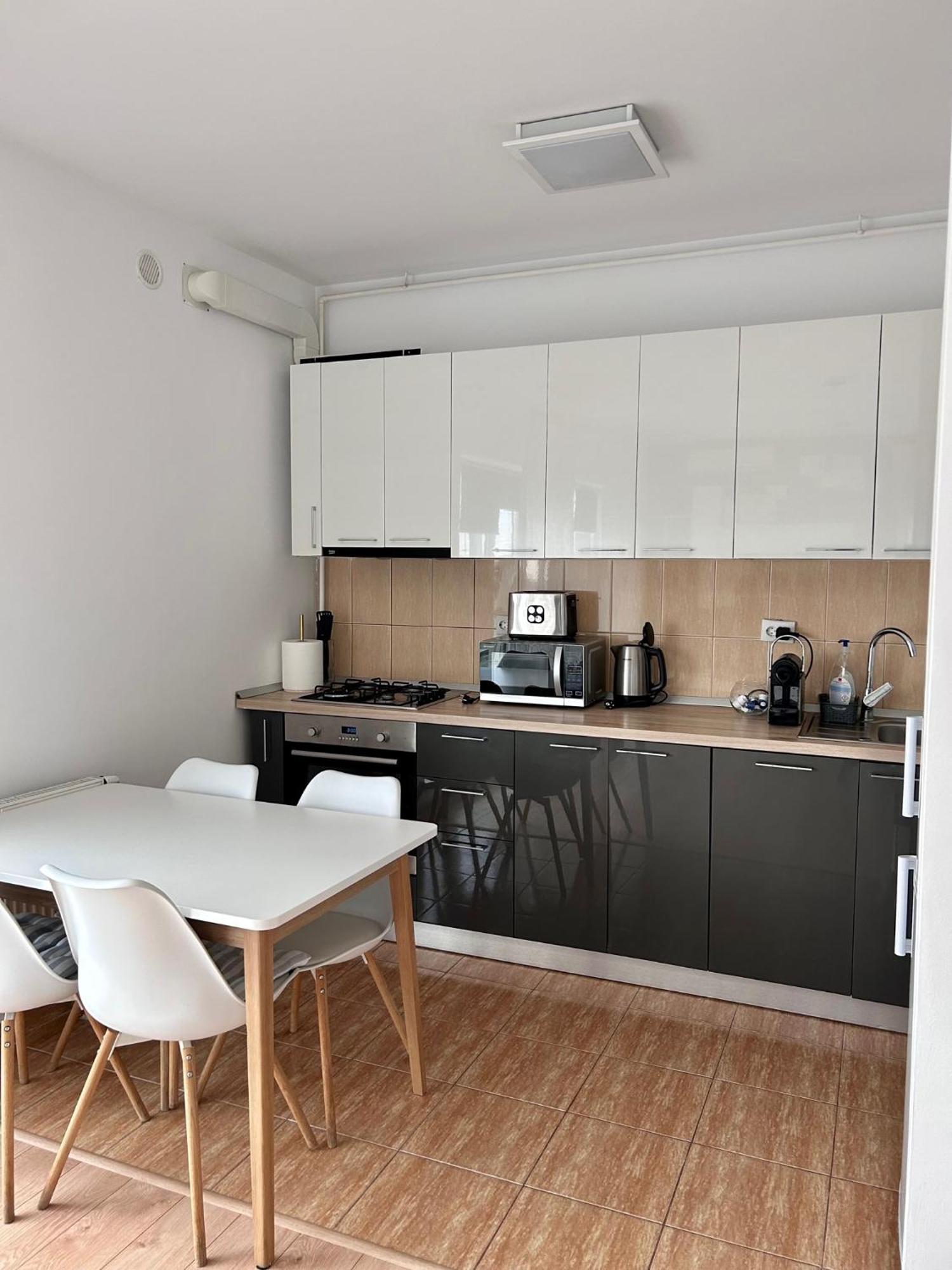 Sunrise Apartment Bucharest Exterior photo